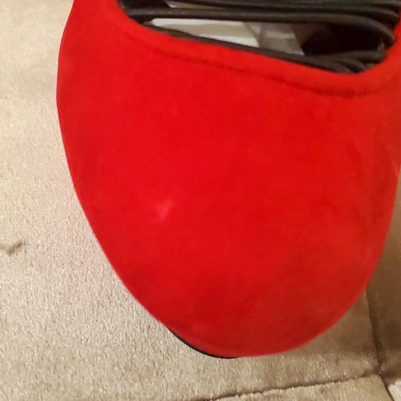 Shi By Journeys Elegant Red Women's Heels - Picture 10 of 12